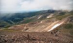 Vi er på vej op på vores første '14er', Mt. Sherman på 14036 fod. Det er en af de nemmeste af Colorados 53 '14ers', så den er populær blandt begyndere. Vi er på vej op på vores første '14er', Mt. Sherman på 14036 fod. Det er en af de nemmeste af Colorados 53 '14ers', så den er populær blandt begyndere.