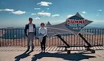 På en forretningsrejse til Colorado Springs med min chef besøger vi Pikes Peak. På en forretningsrejse til Colorado Springs med min chef besøger vi Pikes Peak.