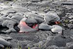 Temperaturen af flydende lava er som regel mellem 700 og 1250°C eller ca. 2000°F (se video). Temperaturen af flydende lava er som regel mellem 700 og 1250°C eller ca. 2000°F (se video).