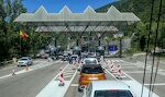 Vi ankommer her til grænsen mellem Spanien og Andorra efter ca. 3 timers kørsel i bus fra lufthavnen i Barcelona.