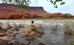 Vi havde kun tænkt os at tage en kort vandretur, men den blev alligevel på 8½ km. Inden vi kører hjem, gør vi holdt ved Rocky Rapids, hvor vandet er steget en del siden sidst. Vi havde kun tænkt os at tage en kort vandretur, men den blev alligevel på 8½ km. Inden vi kører hjem, gør vi holdt ved Rocky Rapids, hvor vandet er steget en del siden sidst.