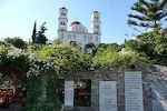Kandanos er et af de steder, hvor der blev kæmpet under 'the Battle of Crete' i 1941. Kandanos er et af de steder, hvor der blev kæmpet under 'the Battle of Crete' i 1941.