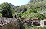 Bulnes består af to dele, La Villa og El Castillo. Her ankommer vi til La Villa, som ligger lavest. Bulnes består af to dele, La Villa og El Castillo. Her ankommer vi til La Villa, som ligger lavest.