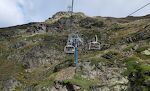 Skiliften er en stolelift med plads til fire personer på hver 'vogn'. Turen tager 20 minutter.