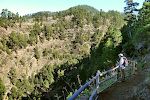 På vej op fra den øverste del af Barranco de Izcagua.