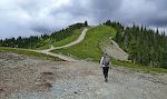 Nu kan vi se toppen af Big Mountain forude. Den længste skilift, 'Chair 1', har sin endestation her. Nu kan vi se toppen af Big Mountain forude. Den længste skilift, 'Chair 1', har sin endestation her.