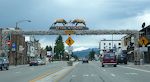 Bybillede fra Afton, Wyoming, med verdens største 'elkhorn arch' (en 'elk' er en kronhjort). Bybillede fra Afton, Wyoming, med verdens største 'elkhorn arch' (en 'elk' er en kronhjort).