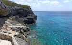 Næste dag udforsker vi området ved Marazul Dive Resort, hvor der er to nedgange til havet. Denne her er lidt vanskelig, når man skal op af vandet. Næste dag udforsker vi området ved Marazul Dive Resort, hvor der er to nedgange til havet. Denne her er lidt vanskelig, når man skal op af vandet.