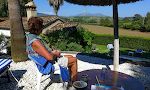 I baggrunden ses bjergene ved Casares. Planen er, at vi i morgen vil bestige toppen ved pilen. I baggrunden ses bjergene ved Casares. Planen er, at vi i morgen vil bestige toppen ved pilen.