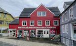 En butik på Storgata for turisterne. En butik på Storgata for turisterne.
