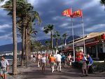 Indtryk fra strandpromenaden i Playa de las Americas. Indtryk fra strandpromenaden i Playa de las Americas.