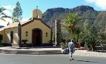 Kirke ved Hotel Las Tirajanas.